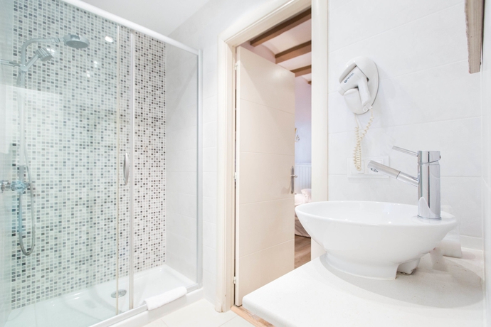 Hotel In Barcelona Jaume I