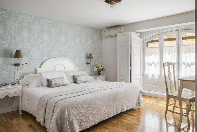 Hotel Infanta Isabel