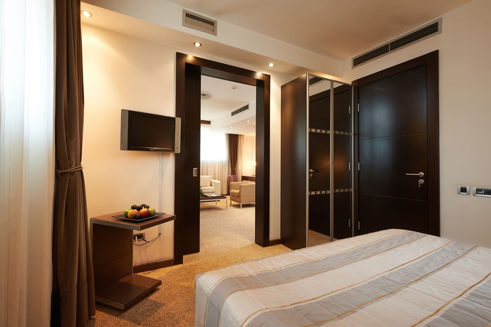Hotel Inhotel