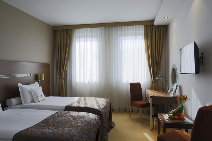 Hotel Inhotel