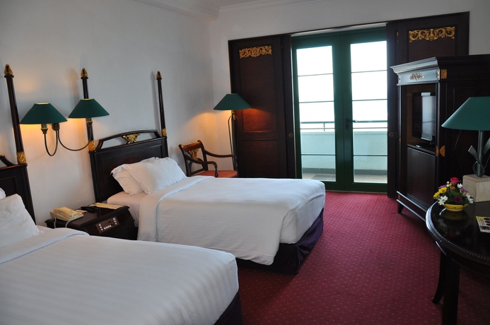 Hotel Inna Grand Bali Beach