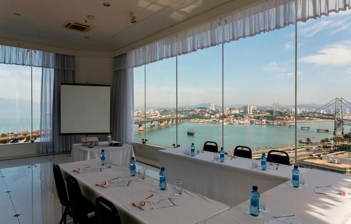 Hotel Intercity Premium Florianopolis