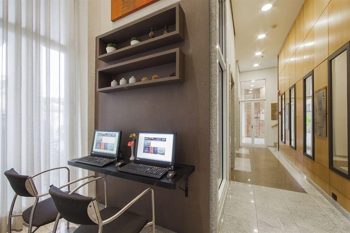Hotel Intercity Premium Nacoes Unidas