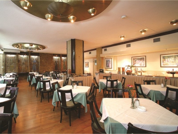 Hotel Ionis 