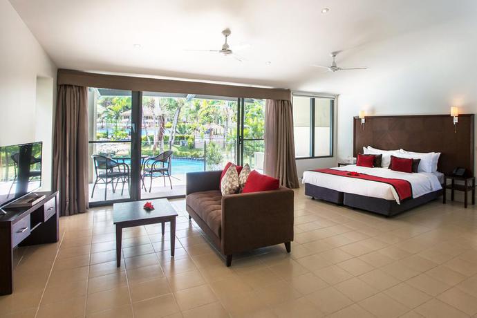 Hotel Iririki Island Resort
