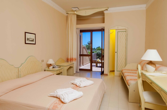 Hotel Is Molas Resort