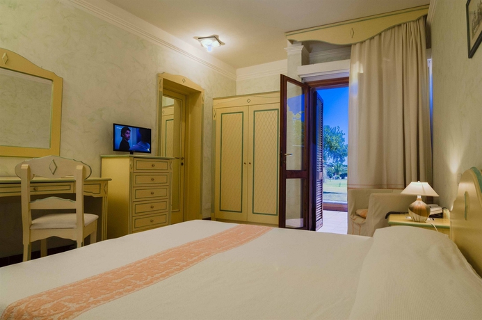 Hotel Is Molas Resort
