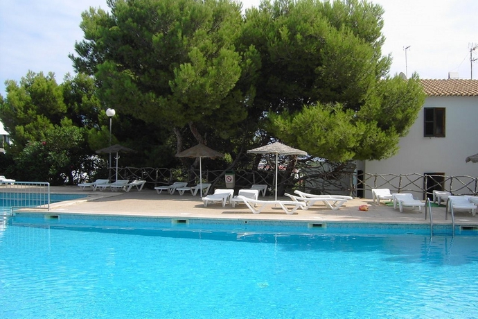 Hotel Isla, Sol