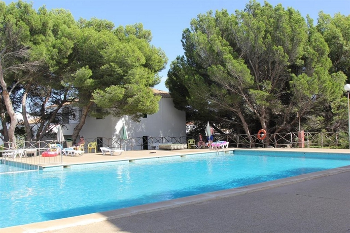 Hotel Isla, Sol