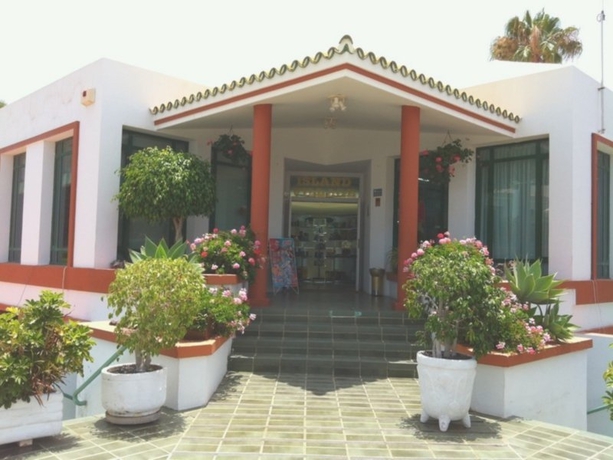 Hotel Island Village