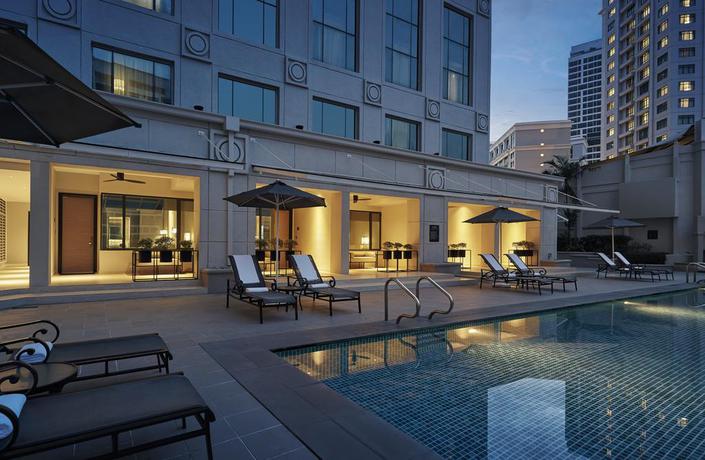 Hotel J W Marriott