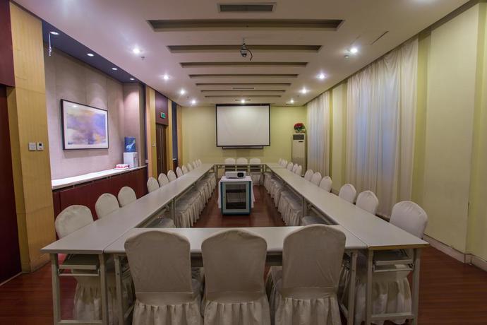 Hotel Jin Jiang Inn- West Railway Station