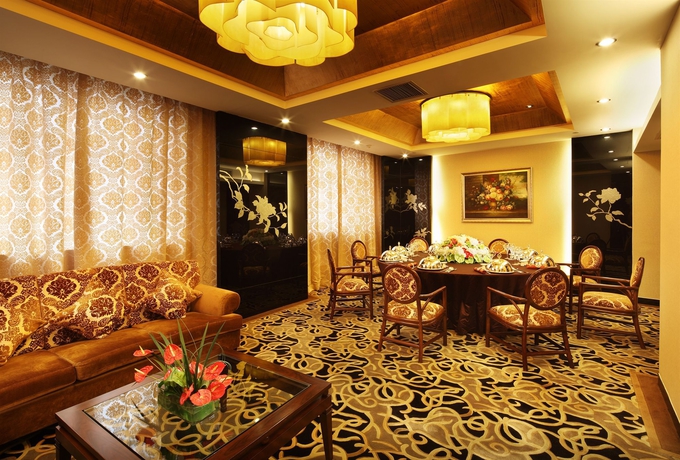Hotel Jin Jiang Rainbow