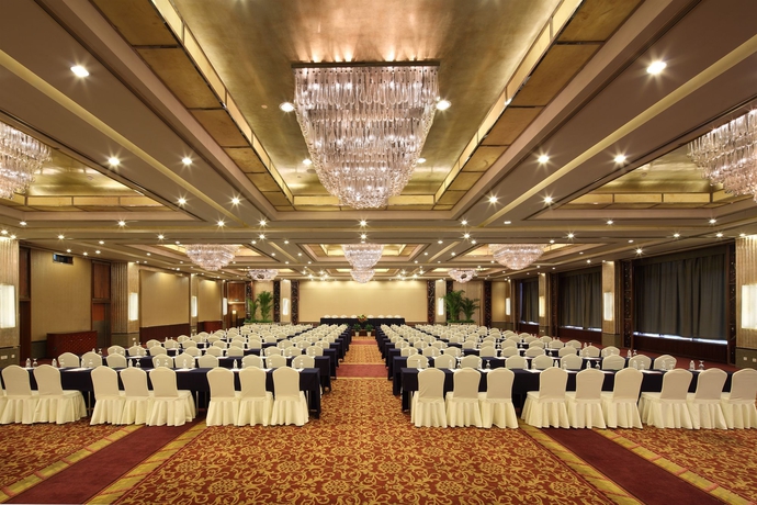 Hotel Jin Jiang Rainbow