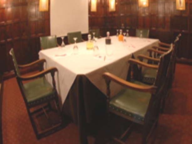Hotel Jonathans