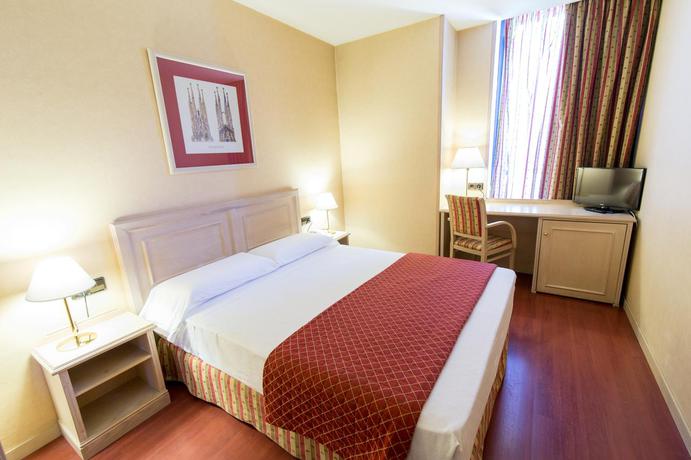Hotel Junior
