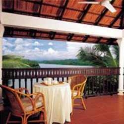 Hotel Kadavu Resort And Ayurveda