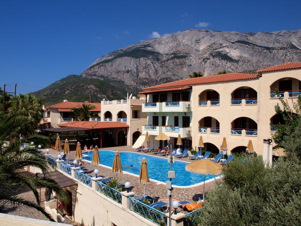 Hotel Kampos Village