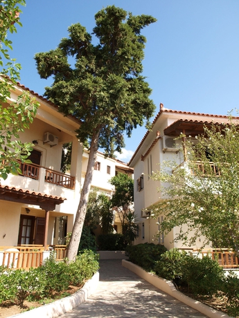 Hotel Kampos Village