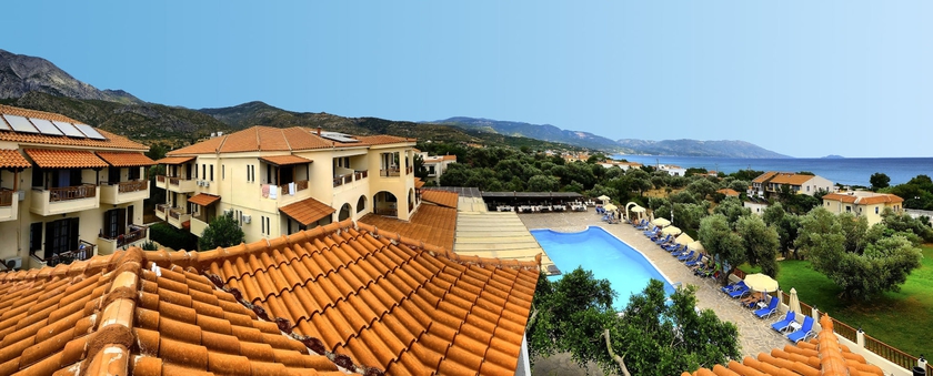 Hotel Kampos Village
