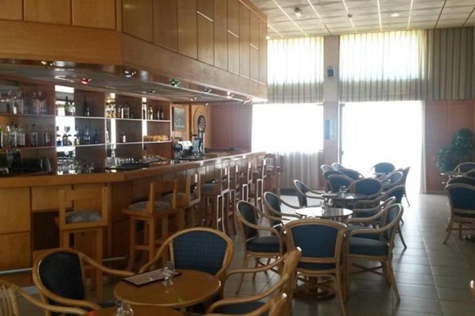 Hotel Kapetanios Bay