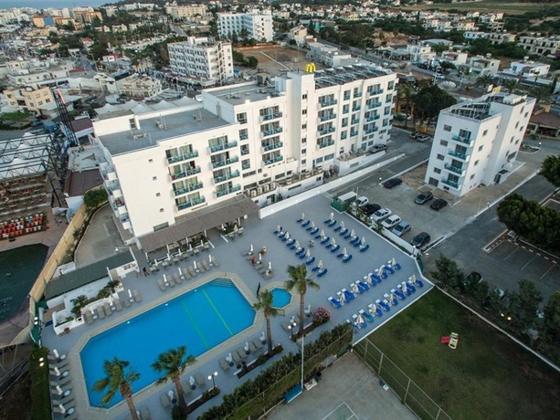 Hotel Kapetanios Bay