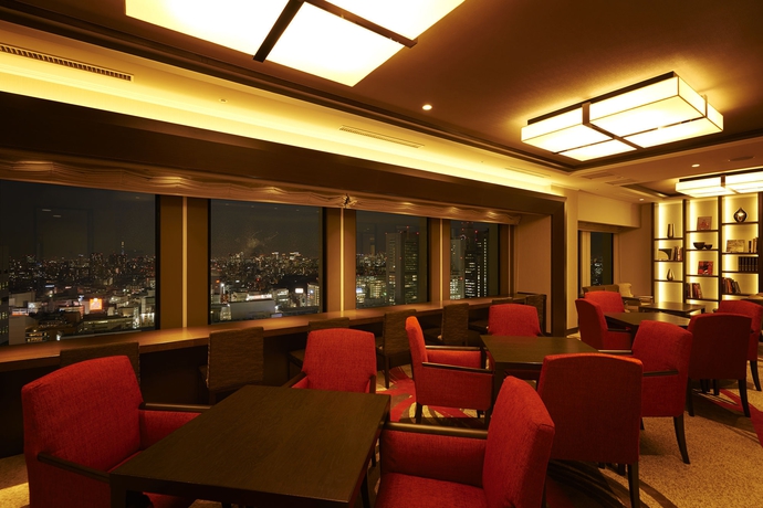 Hotel Keio Plaza