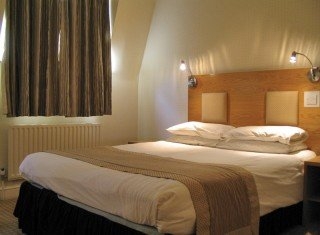 Hotel Kensington International Inn