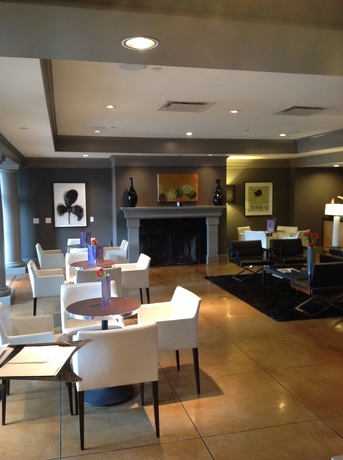 Hotel Kensington Riverside Inn