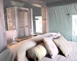Hotel Kichwa Tembo Camp