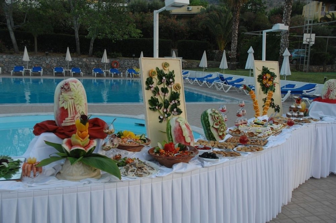 Hotel King Minos Palace