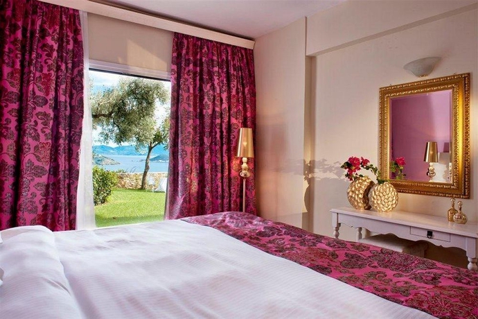 Hotel Kivotos