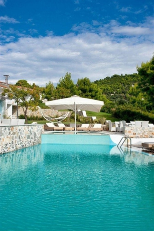 Hotel Kivotos