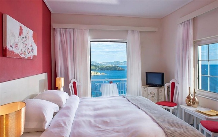 Hotel Kivotos