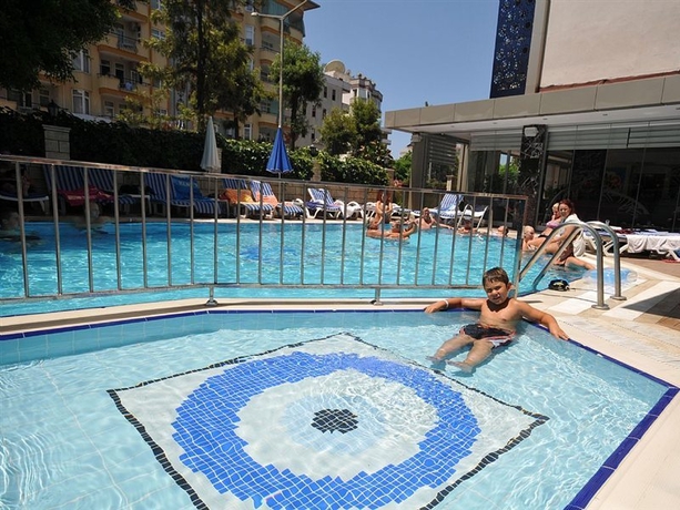 Hotel Kleopatra Micador