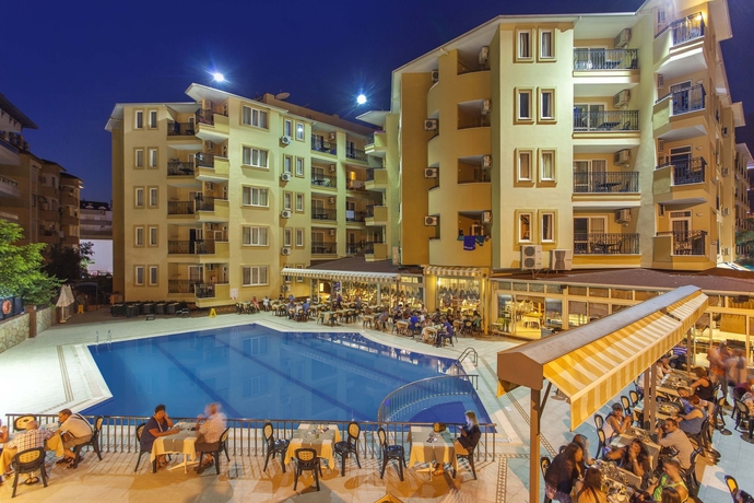 Hotel Kleopatra Royal Palm