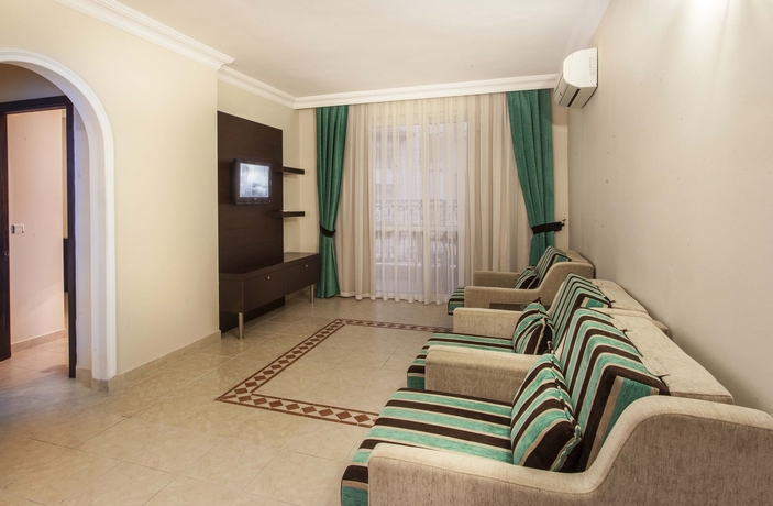 Hotel Kleopatra Royal Palm