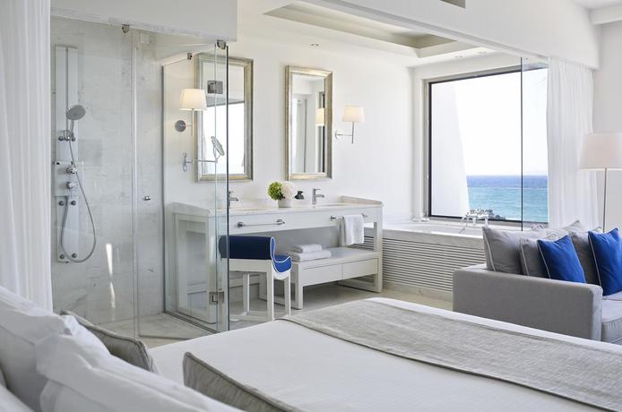 Hotel Knossos Beach
