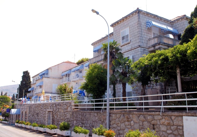 Hotel Komodor