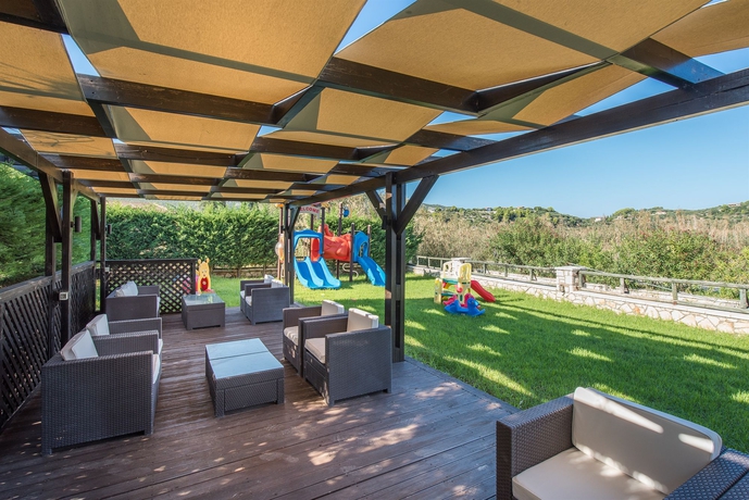 Hotel Kookis Village