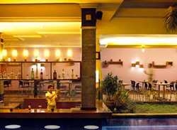 Hotel Kowsar 
