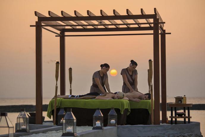 Hotel Kurumba Island Resort