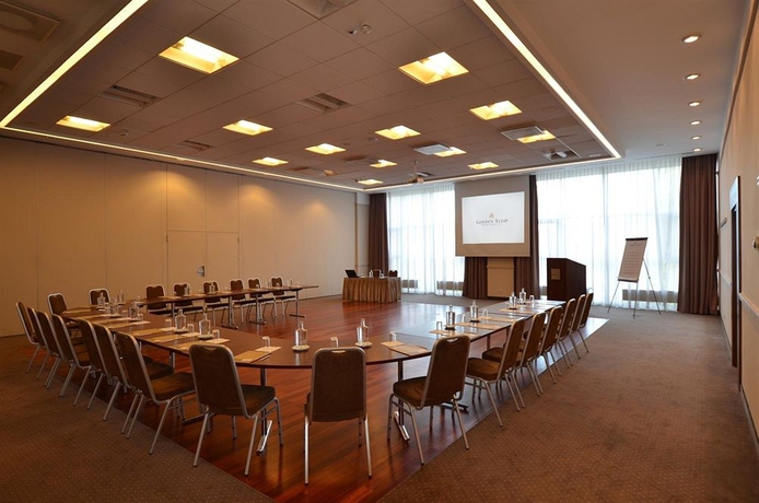 Hotel Kyriad Prestige