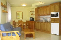 Hotel L`ERA  (CASA SIGARRO)