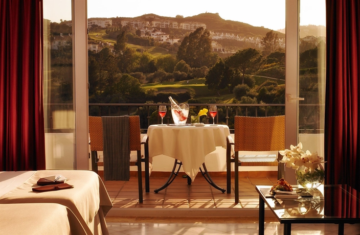 Hotel La Cala Resort