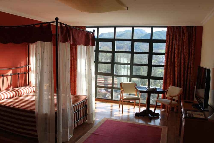 Hotel La Cepada