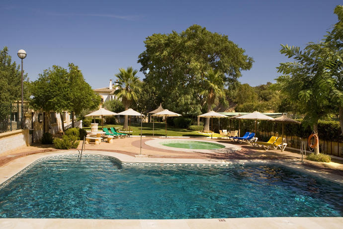 Hotel La Cueva Park