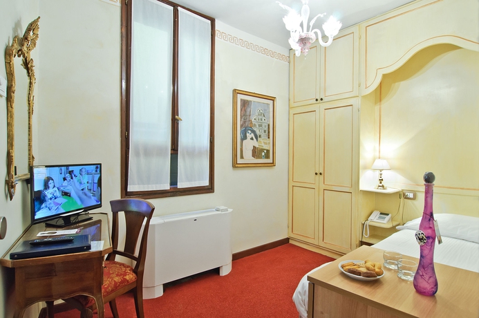Hotel La Fenice Et Des Artistes
