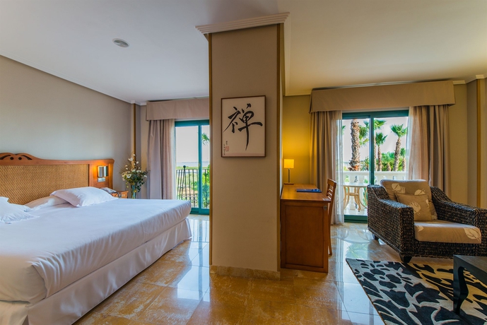 Hotel La Laguna Spa & Golf