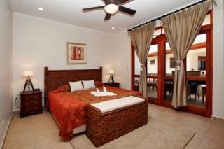 Hotel La Paloma Blanca